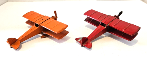 Tootsietoy No. 4675 Bi-wing Plane & No. 4675 Bi-wing Seaplane - Picture 4 of 6