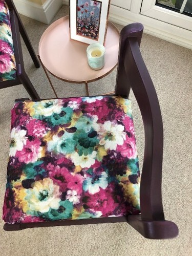 Pair of painted purple chairs in floral fabric - Picture 4 of 12