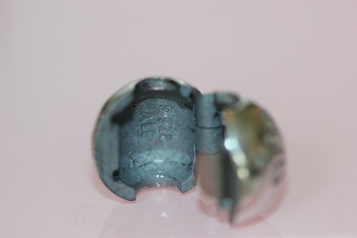 AUTÉNTICO NUEVO EN CAJA PARA AMAR PANDORA CLIP DIJE RETIRADO CAJA 791015 MALETA ETIQUETA ¡CUIDADO CON LAS FALSIFICACIONES! - Imagen 3 de 4