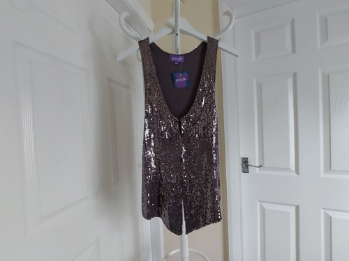 Waistcoat ”Purple” Square Sequin Grey Colour Size: Eur M/L - Picture 2 of 13