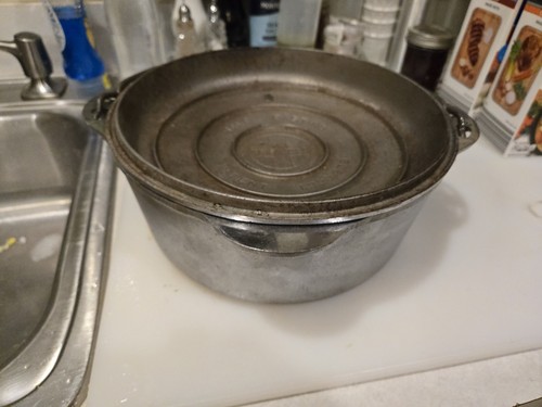 Griswold # 8 Dutch Oven 1278 Cast Iron with Self Basting Lid 1288 & Insert - Imagen 2 de 11