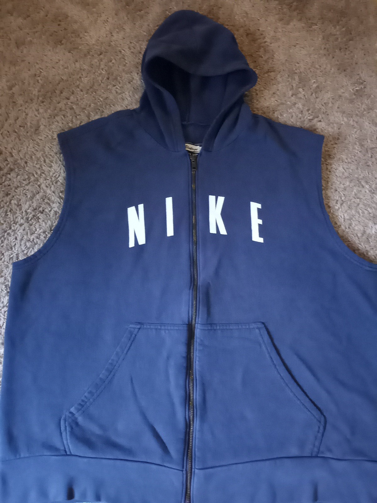 Picture 2 of 10