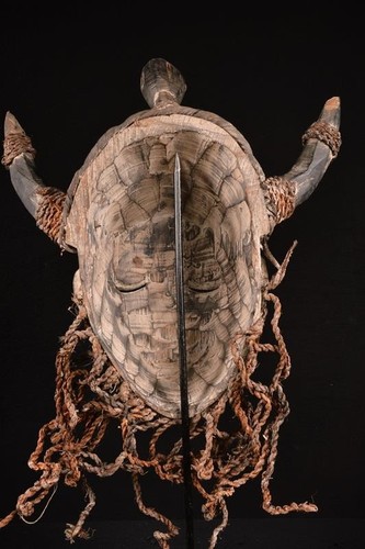 A Primitive African Chokwe King Mask DR Congo Afrique 67 - Picture 7 of 8