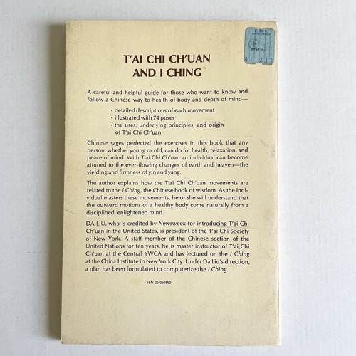 Tai Chi Chuan and I Ching A Choreography of Body and Mind by Da Liu 1972 1st Ed - Picture 2 of 7