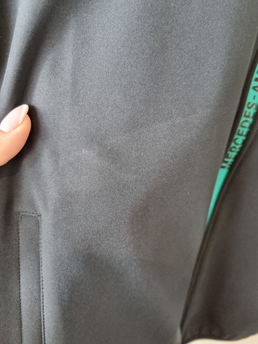 Mercedes AMG Petronas Formula 1 Team Official Merchandise Softshell Jacket XL - Picture 10 of 16