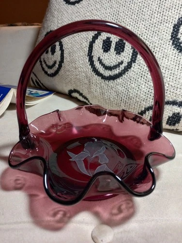 Vintage Fenton #8 Ruffled Amethyst Glass Wedding Etched Iris Basket UV Glow HTF