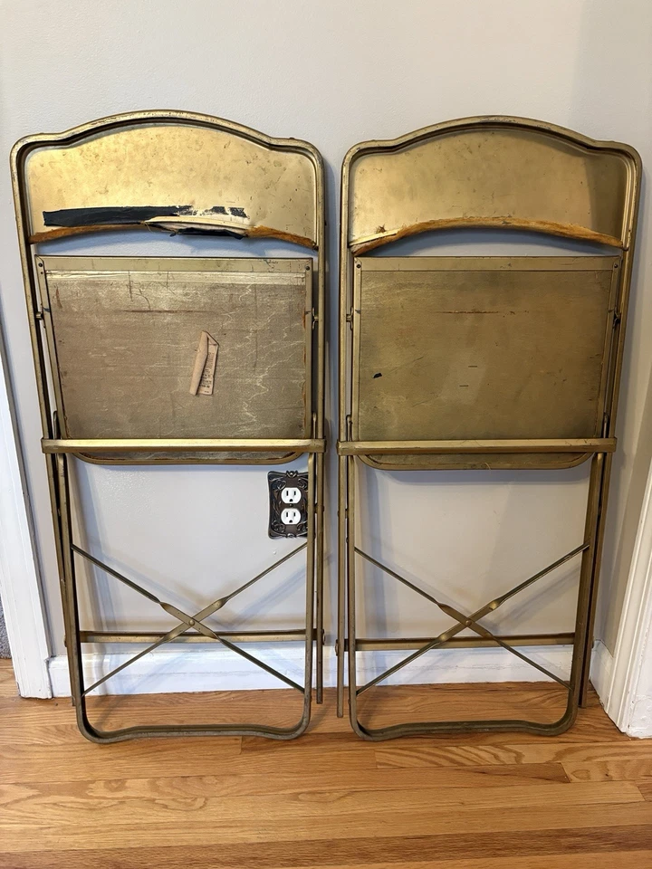 Sillas plegables antiguas de terciopelo dorado de A. Fritz and Co - Juego de 2 Foto 2 de 4