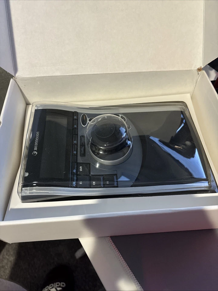 3dconnexion SpacePilot 3d mouse Model 3dx-700002 Tested Working - Image 4 of 4