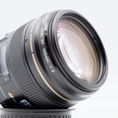 Canon Lens EF 100mm f/2.0 USM Portrait Lens – MUST SEE! (2112) - Picture 6 of 7
