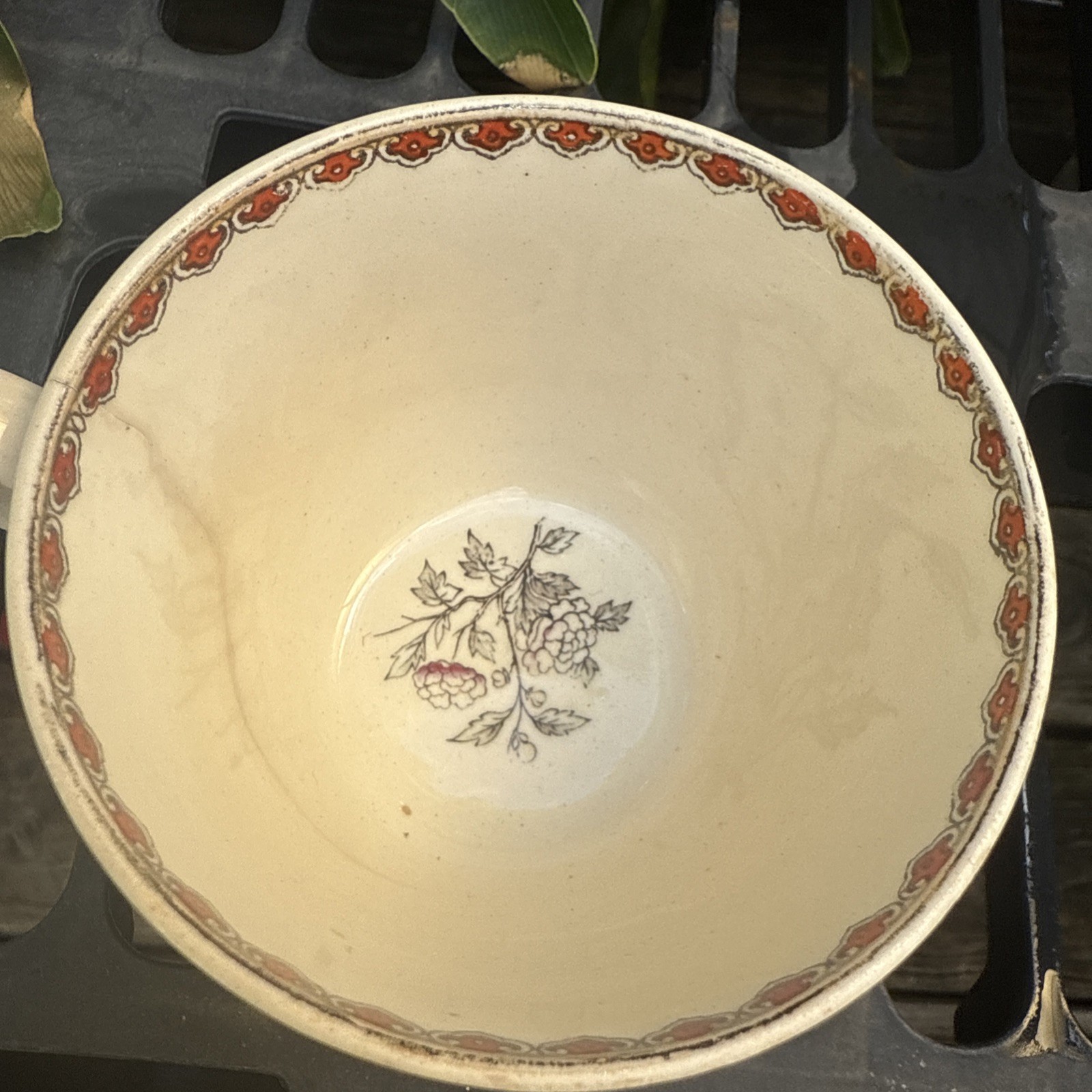 Picture 3 of 24