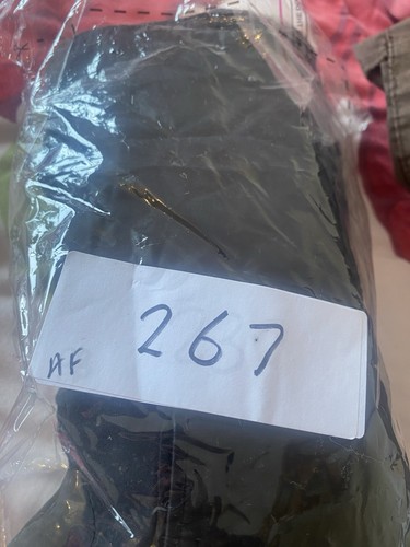 Black Cargo Style Shorts Age 14 + Years By H&M - Picture 9 of 9