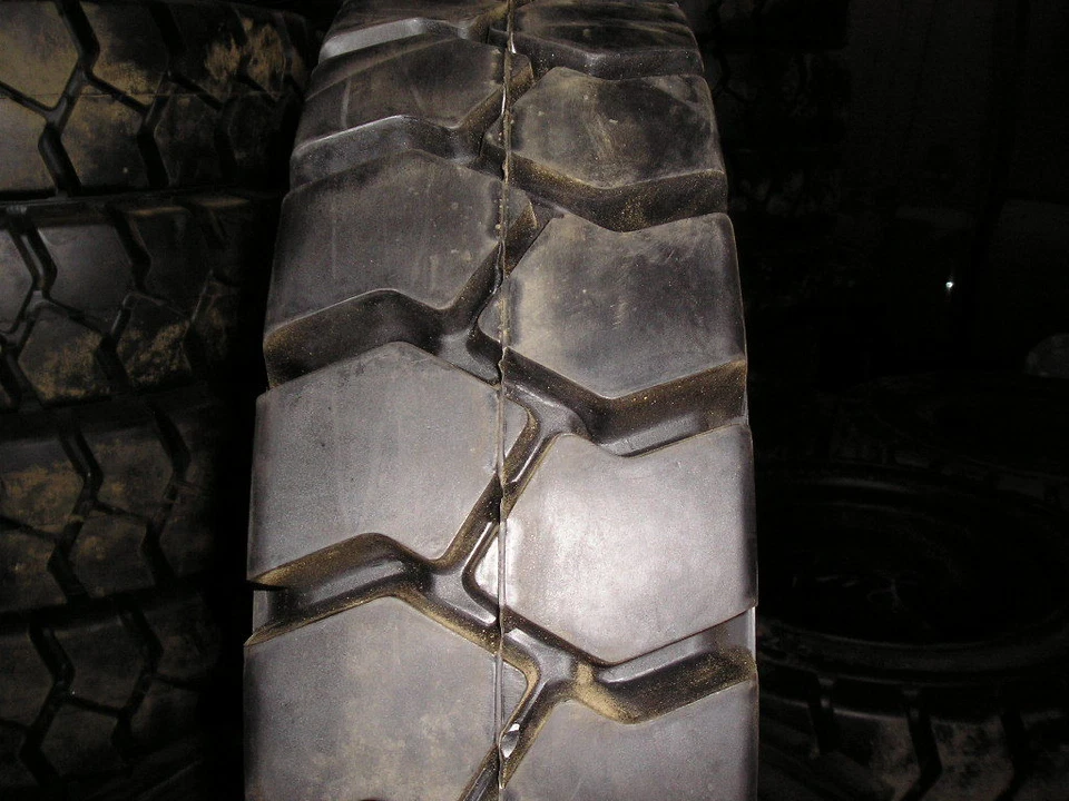 5.00-8 tires Advance Solid forklift tire 5.00/8 RW-3.0" 5008