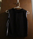 girls/teens sleeveless black/white hooded pullover top S/M GUC
