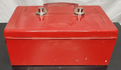 Vintage - King - Handsafe - Geldbox - ROT - 10"" x 7"" x 4"" - KEIN SCHLÜSSEL - LESEN - Bild 6 von 9