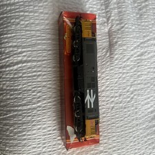 Hornby OO Scale Class 37  Railfreight Grey #37063