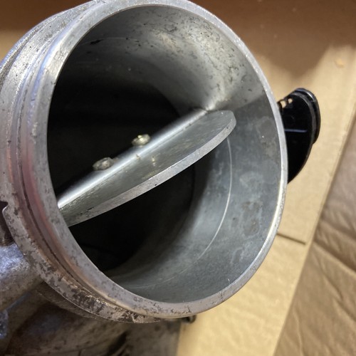 BMW E39 E38 E31 V8 Large Throttle Body 540 740 Range Rover V8 - Picture 2 of 18