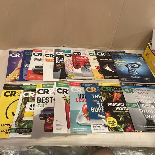 Lot of 20 CR Consumer Reports Magazines 2019 2020 Magazine Lot - Picture 1 of 11