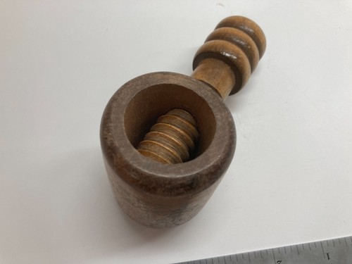 Vintage Wood Corkscrew Style Nut Cracker wooden handheld - Picture 5 of 9