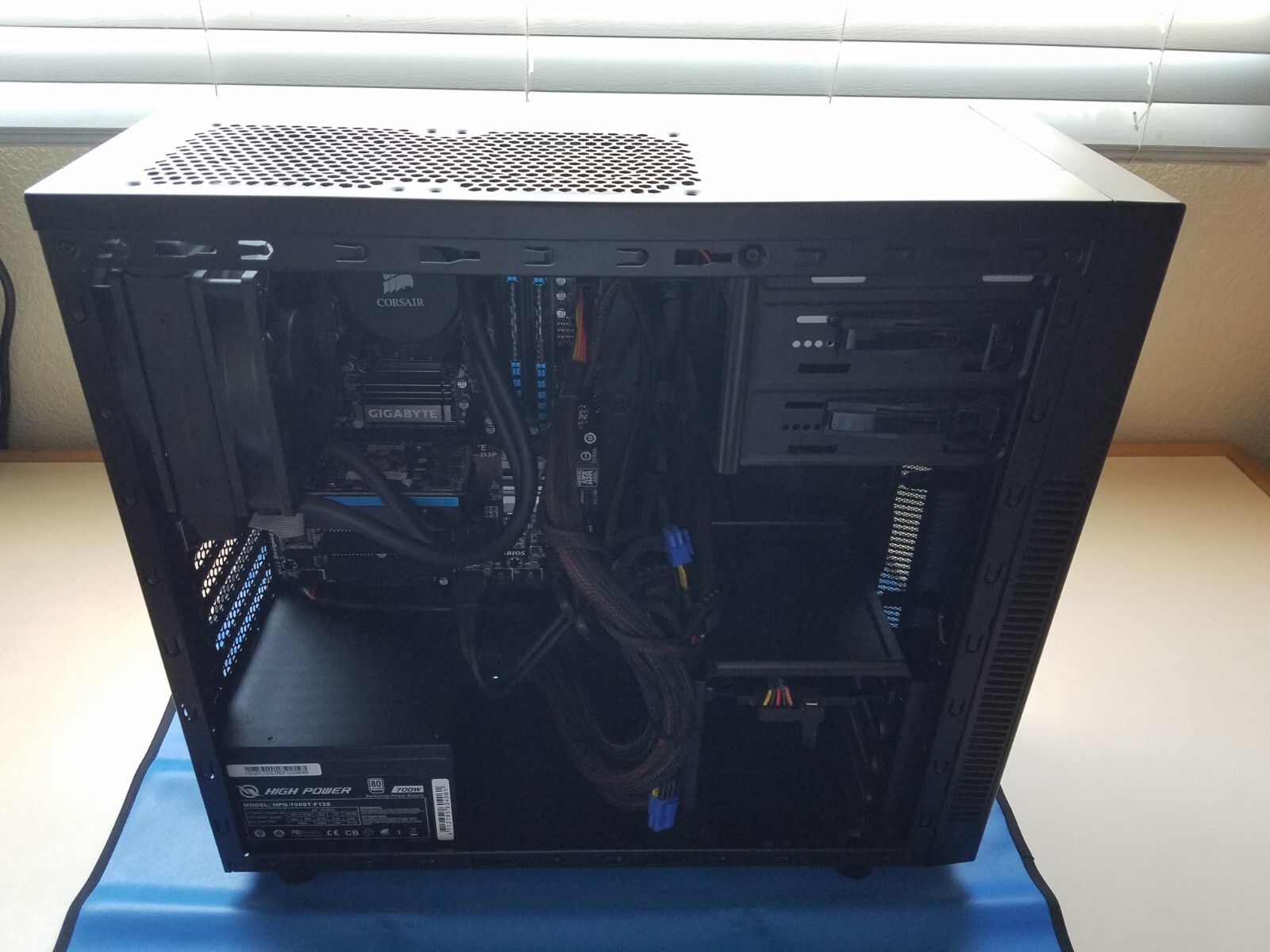 iBUYPOWER i-Series 301 Gaming Computer - Used - Picture 6 of 7