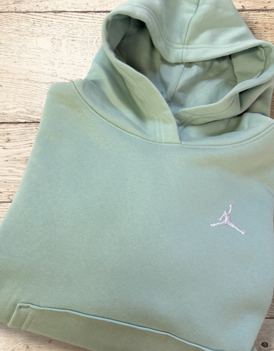 Jordan Nike Girls' Brooklyn Essentials Pullover Hoodie NWT - Size M - Light Dew