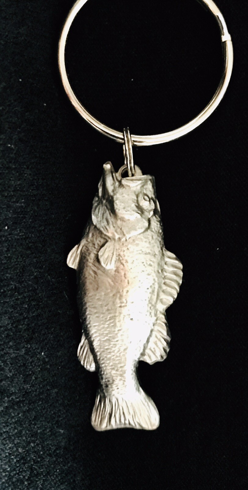 Pewter Large Mouth Bass Fish Fishing  Ocean Water Silver Metal Keychain 3D C