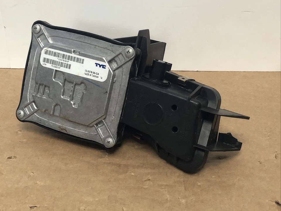 Driver Left LED DRL Fog Light Lamp for 16-22 Chevy Camaro LS LT RS ZL1 8 125378B - Image 4 of 4