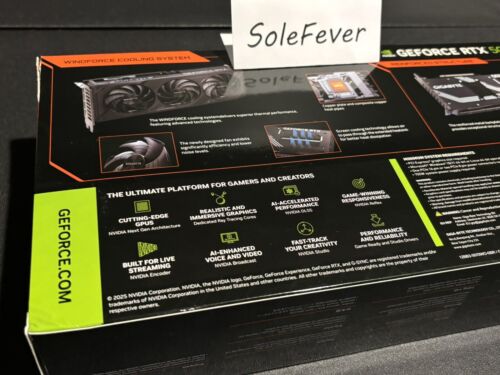 New GIGABYTE Geforce RTX 5070 Windforce OC SFF 12GB GDDR7 Graphics Card GPU - Picture 6 of 8