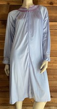 VINTAGE VANITY FAIR BLUE SIZE SML ROBE 11719