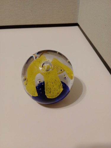 Vintage Glass Paperweight Calla Lily Flower Yellow And Blue Art Hand-Blown 3" - Picture 5 of 6