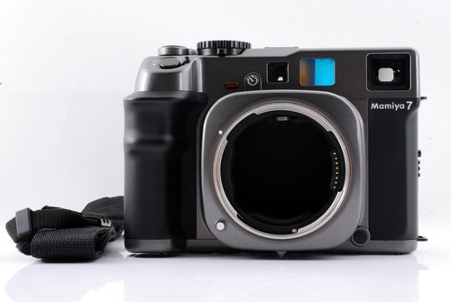 [CLA'd Top MINT] Mamiya 7 Rangefinder 6x7 Medium Format Film Camera Body JAPAN