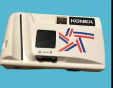 KONEX 35 mm CAMARA Vintage Rare Photography Pictures Duel Lens Cover Flash