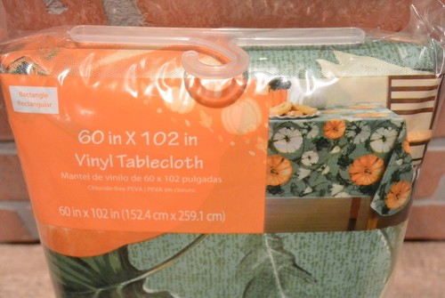 Green Vinyl 60"x102" Rectangle Tablecloth Flowers Pumpkin Thanksgiving Christmas - Picture 2 of 6