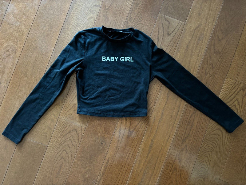 Women's Shein "Baby Girl" Black Long Sleeve Crop Top Size XS