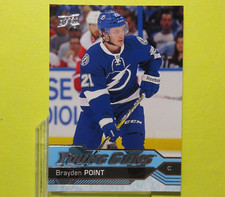BRAYDEN POINT  2016-17  ROOKIE  YOUNG GUNS  #205  Tampa Bay Lightning  RC
