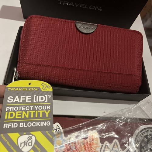 Travelon Wristlet Wallet RFID Blocking Safe ID Zip Around RED Multi Pocket NIB - Picture 3 of 5