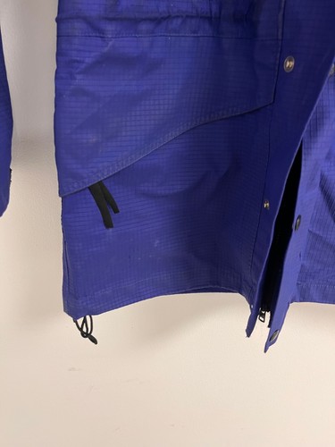 The North Face Gore-Tex Jacket Hooded Pockets Lightweight - UK Size Medium - Picture 4 of 7