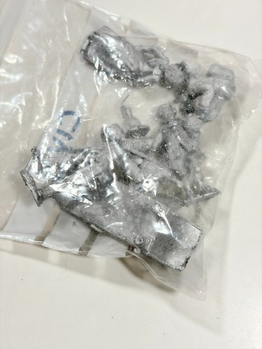 Miniature di ruolo figure in metallo possibilmente Wargames Foundry - NUOVE E NON DIPINTE - Foto 4 di 5