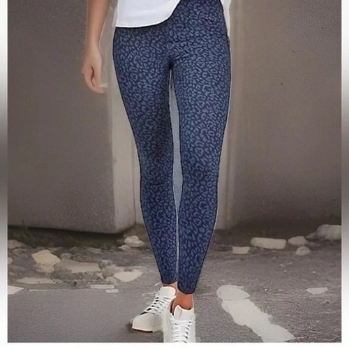 Spanx Jean-ish Slimming Ankle Leggings in Blue Denim Leopard Print size Medium
