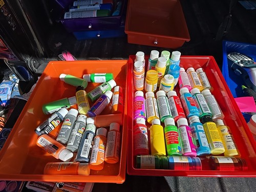 Lot of 45 Matte & Color Shift Acrylic Paints - FolkArt, DecoArt, Craft Smart - Picture 1 of 10