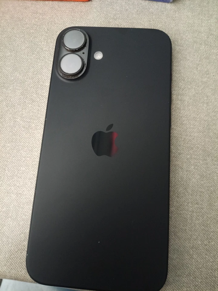 Apple iPhone 16 Plus · 128GB, foto 3 di 5