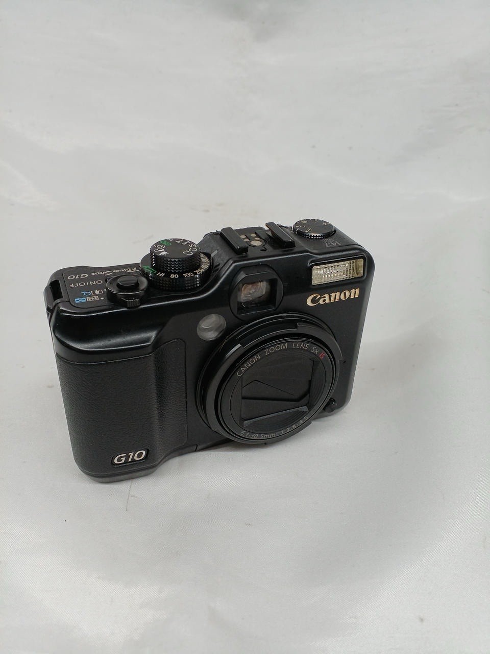 Foto 1 di 6