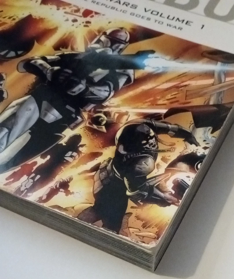 Star Wars Dark Horse Omnibus Clone Wars Vol 1 & 2 Republic War Enemy All Sides - Image 3 of 4