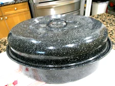 Vtg.New  Black Speckle Granite Ware 18" Roasting Pan "Never Been Used" Excellent