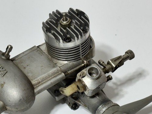 ENYA 29 Airplane Engine Model 5224 - Picture 3 of 8