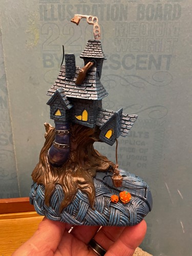 Nightmare Before Christmas Oogie Boogie's Treehouse Halloween Resin Skulptur - Bild 10 von 10