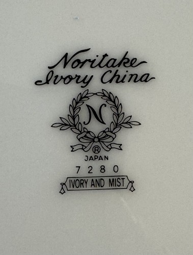 Noritake Ivory China Ivory And Mist 10.5” Dinner Plate SET OF 5 - Picture 8 of 8
