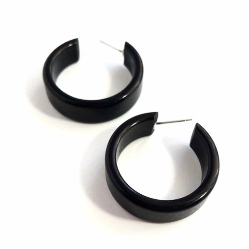 Black Shiny Chandler Hoop Earrings - Picture 8 of 10