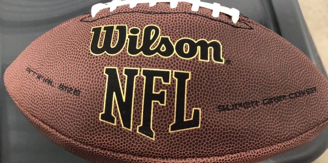 PIERRE THOMAS SIGNED NFL FOOTBALL WITH COA! NEW ORLEANS SAINTS! SUPER BOWL XLIV! - Picture 2 of 2