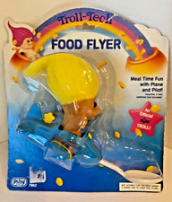 TROLL TECH TROLL FOOD FLYER RUSS TROLL BY PLAY TECH AVIÓN CUCHARA ZOOM