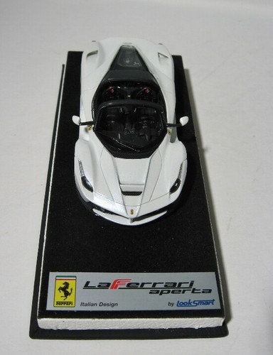 LookSmart Ferrari LaFerrari Aperta 2016 1:43 Diecast Car Satin White MIB - Picture 5 of 10